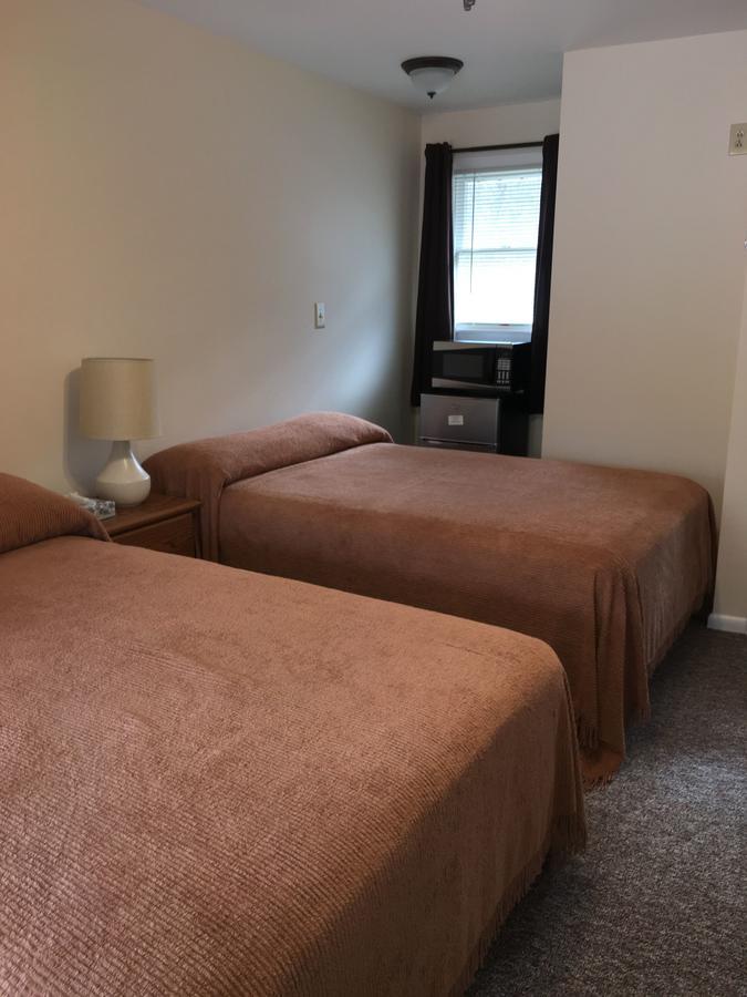 Mcgregor Inn Motel Wilton Екстер'єр фото